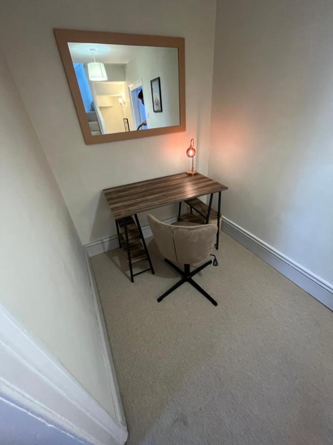 Villa 18Th Century Townhouse In Chester City Centre Extérieur photo