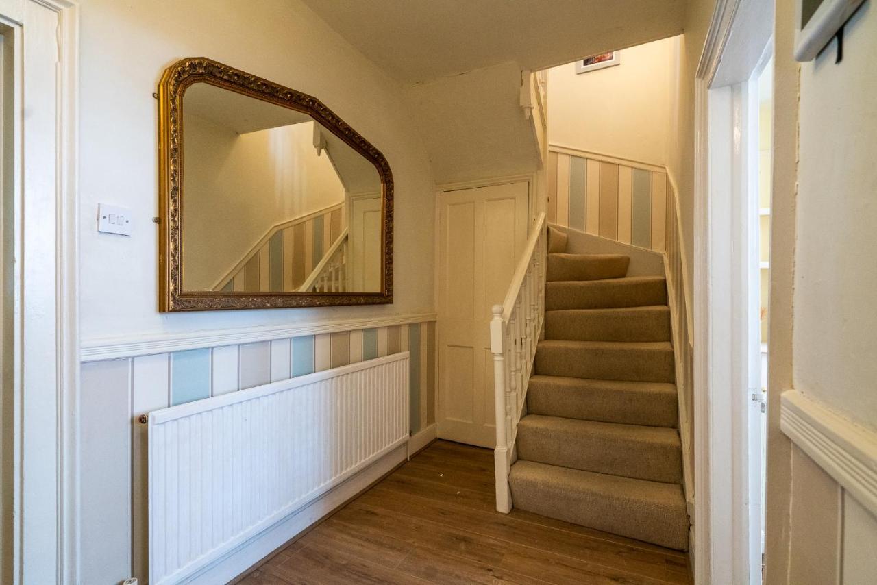 Villa 18Th Century Townhouse In Chester City Centre Extérieur photo